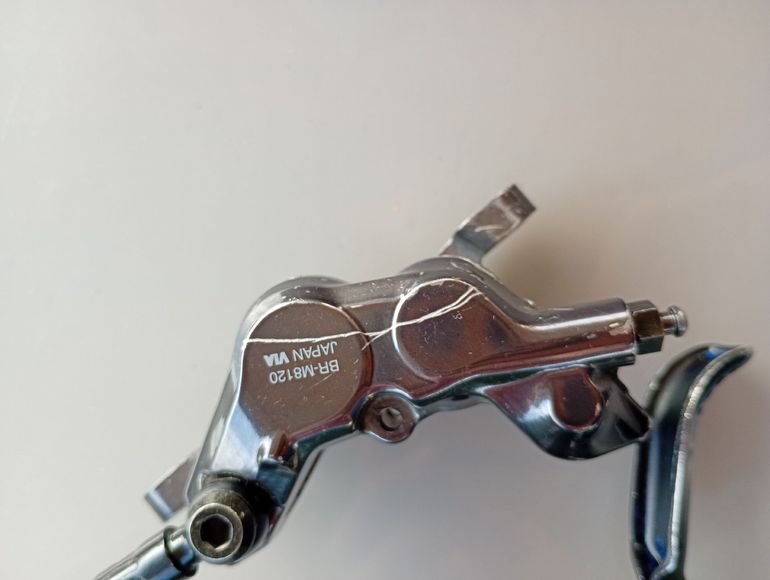 Used Shimano Deore XT 4 Piston Disc Brakes bike — image 7 of 14