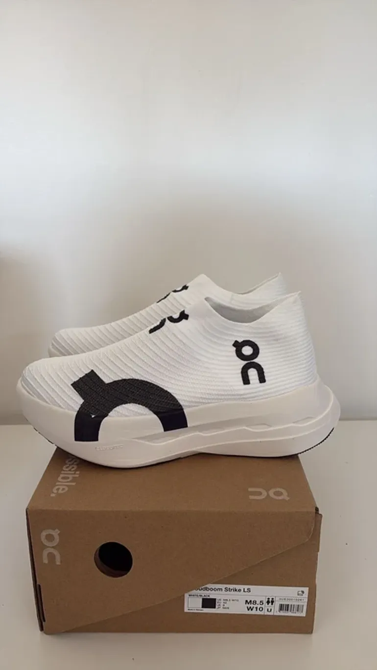 Brugt On Running Shoes 42 bike — billede 1 af 4