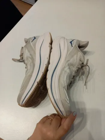 Brugt Hoka Scarpe da corsa bike — billede 4 af 11