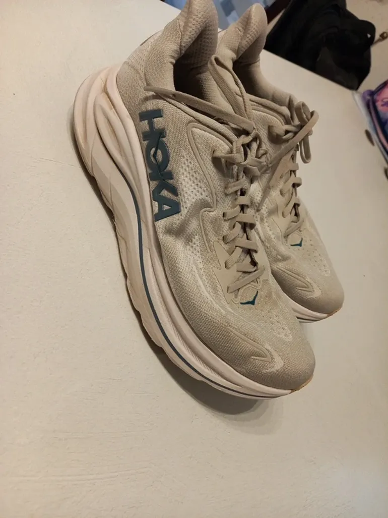 Brugt Hoka Scarpe da corsa bike — billede 1 af 11