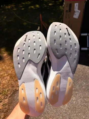 Used Adidas Adizero EVO SL bike — image 7 of 11