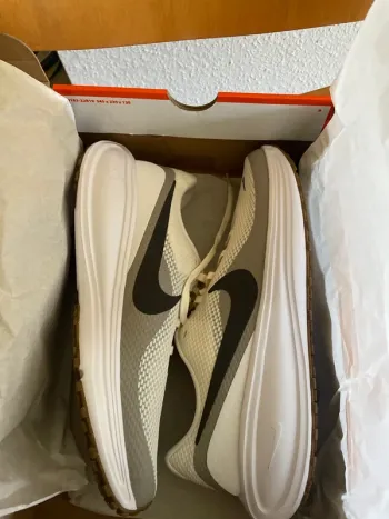 Brugt Nike Revolution 8 bike — billede 2 af 7