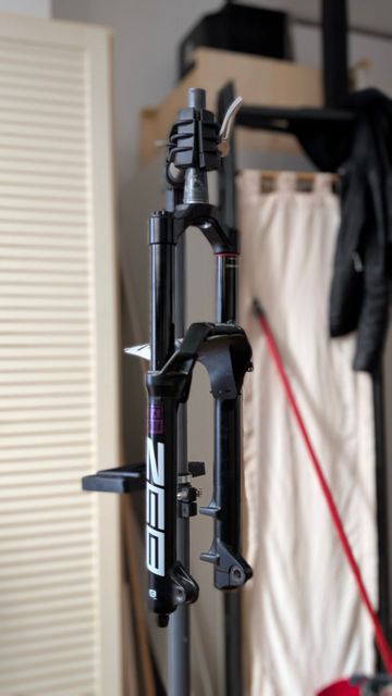 Brugt RockShox ZEB Ultimate bike — billede 1 af 6