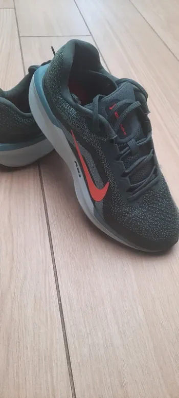 Brugt Nike Winflo 11 bike