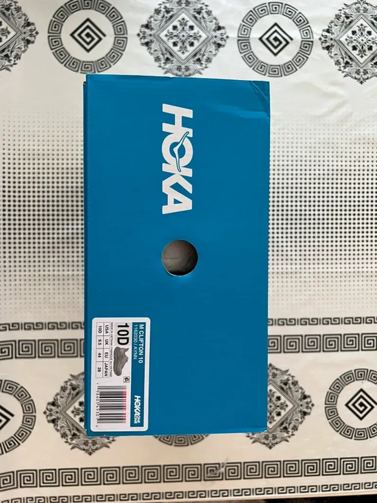 Used Hoka Clifton 10 bike — image 10 of 11