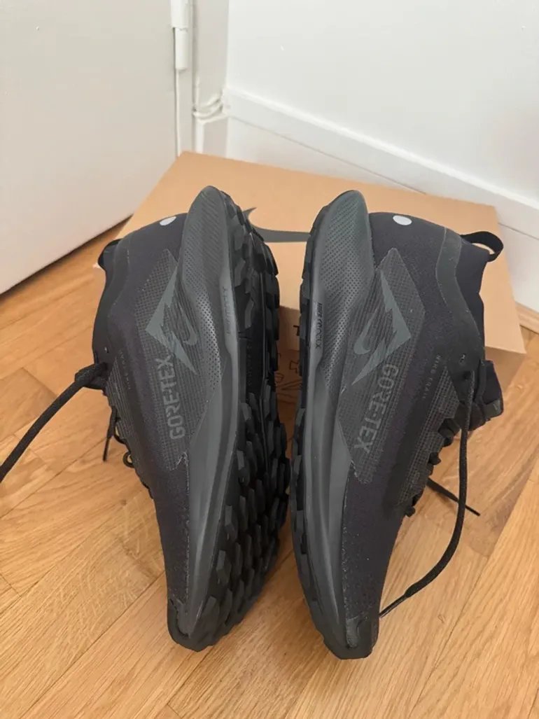Used Pegasus Trail 5 Gore-Tex bike — image 3 of 4
