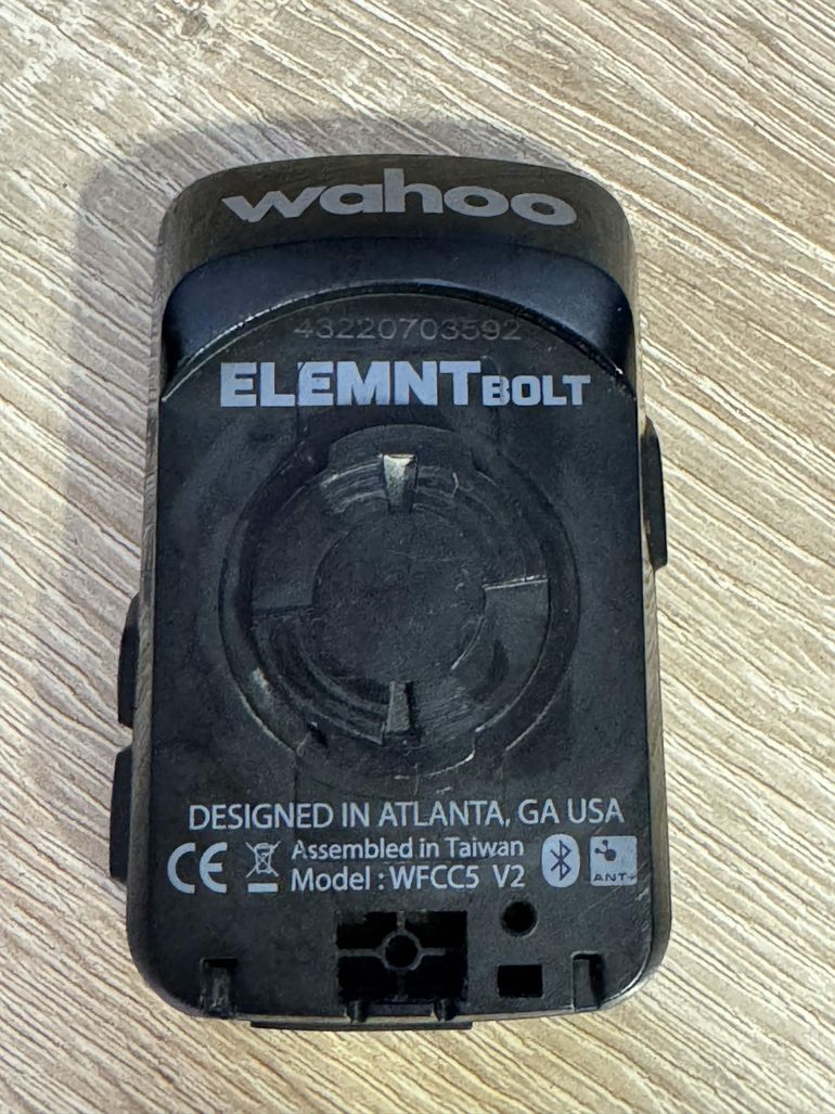 Wahoo ELEMNT BOLT v2 GPS Bike Computer bike d'occasion — image 3 sur 3