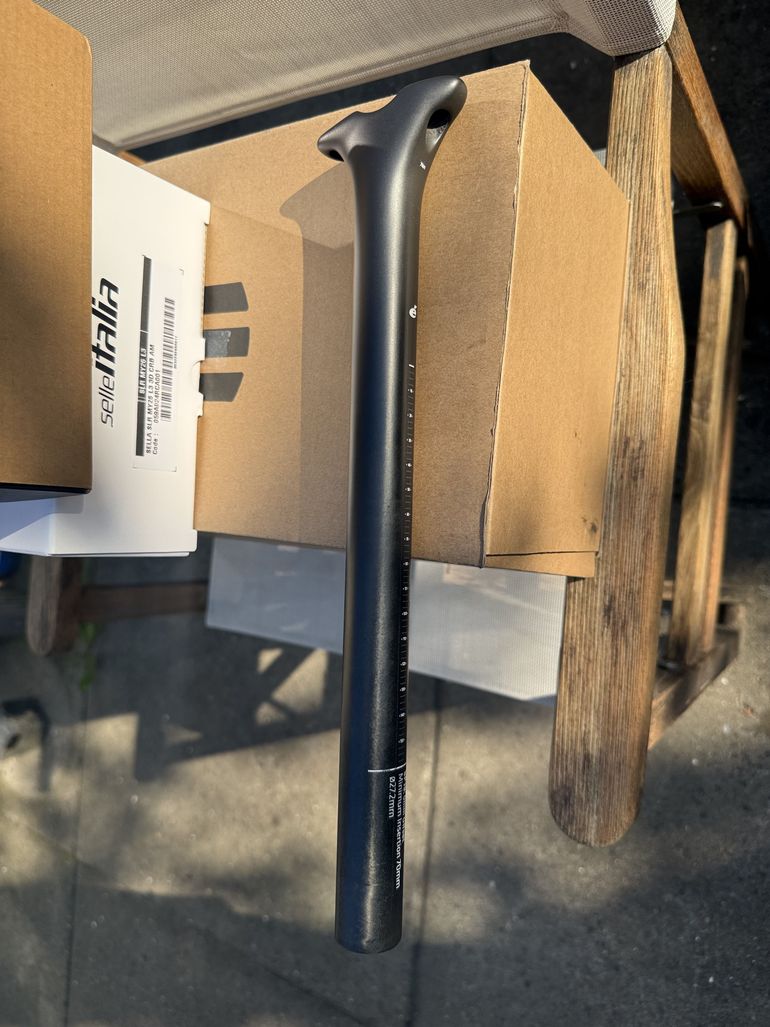 Used Cervelo SP19 Carbon Seatpost 27.2 Zero Setback bike — image 3 of 3
