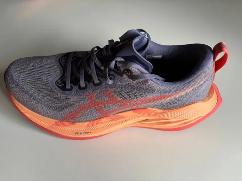 Used Asics Superblast 2 bike — image 3 of 4