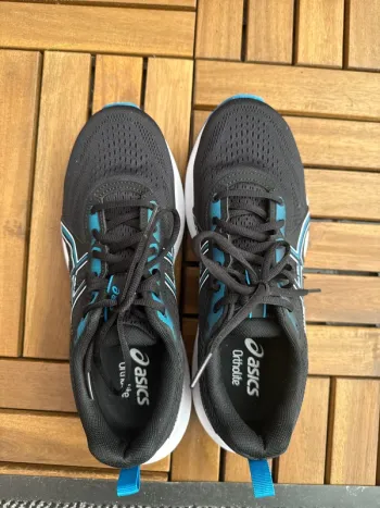 Used Asics ampliFoam+ bike — image 4 of 5