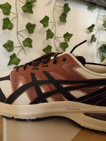 Used Asics Gel-Terrain bike — image 5 of 13