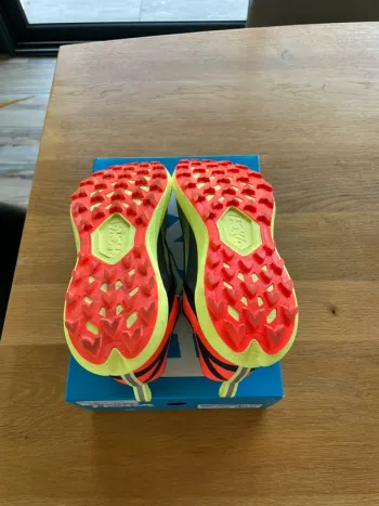 Used Hoka Zinal 3 bike — image 4 of 5