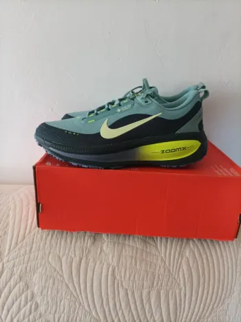Brugt Nike Vomero 18 GTX bike