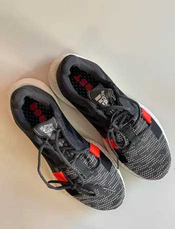 Brugt Adidas Senseboost Go bike — billede 3 af 8