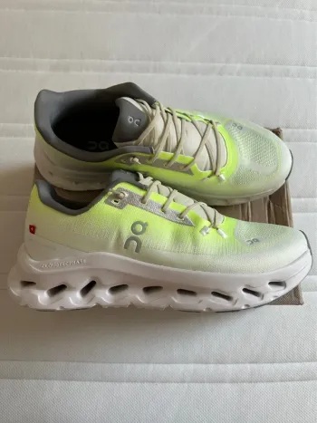 Used On Running Cloud bike — image 5 of 9