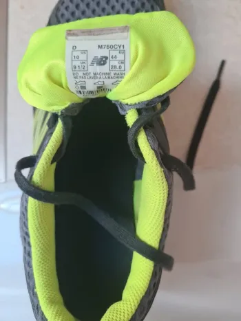 Used New Balance Sneakers bike — image 5 of 6