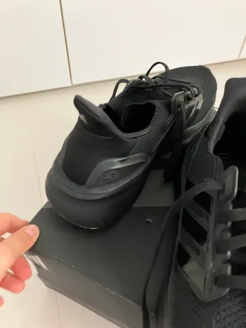 Brugt Adidas Ultraboost 5 bike — billede 10 af 15