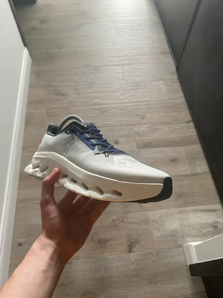 Used On Running Cloud bike — image 1 of 2