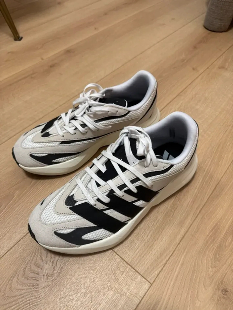 Used Adidas Lightblaze Adizero bike — image 2 of 5