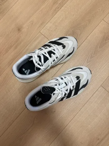 Used Adidas Lightblaze Adizero bike — image 4 of 5