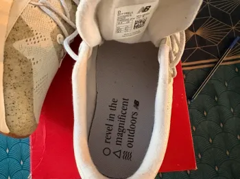 Used New Balance Tektrel V1 bike — image 9 of 9