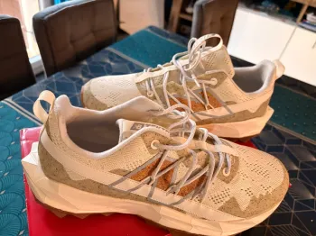 Used New Balance Tektrel V1 bike — image 2 of 9
