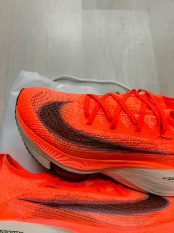Brugt Orange ZoomX Alphafly Next% bike — billede 5 af 12