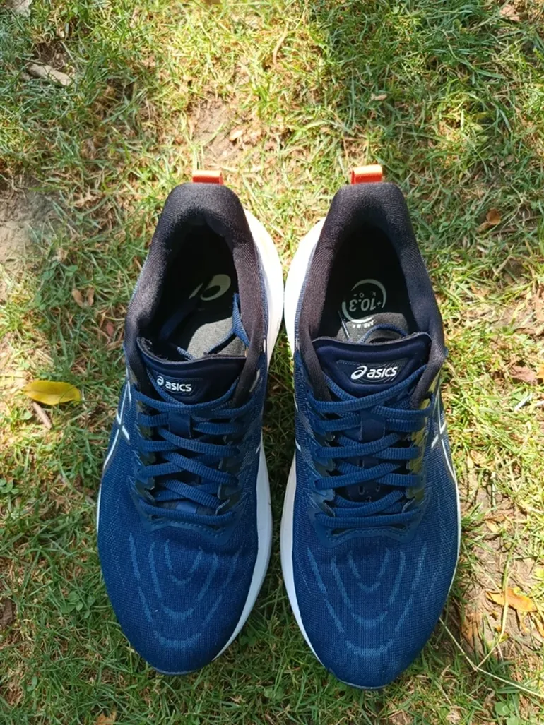 Used Asics GT-2000 13 bike — image 5 of 10