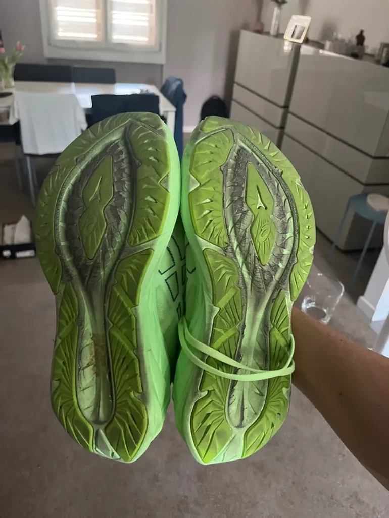 Used Asics novablast 4 bike — image 5 of 6