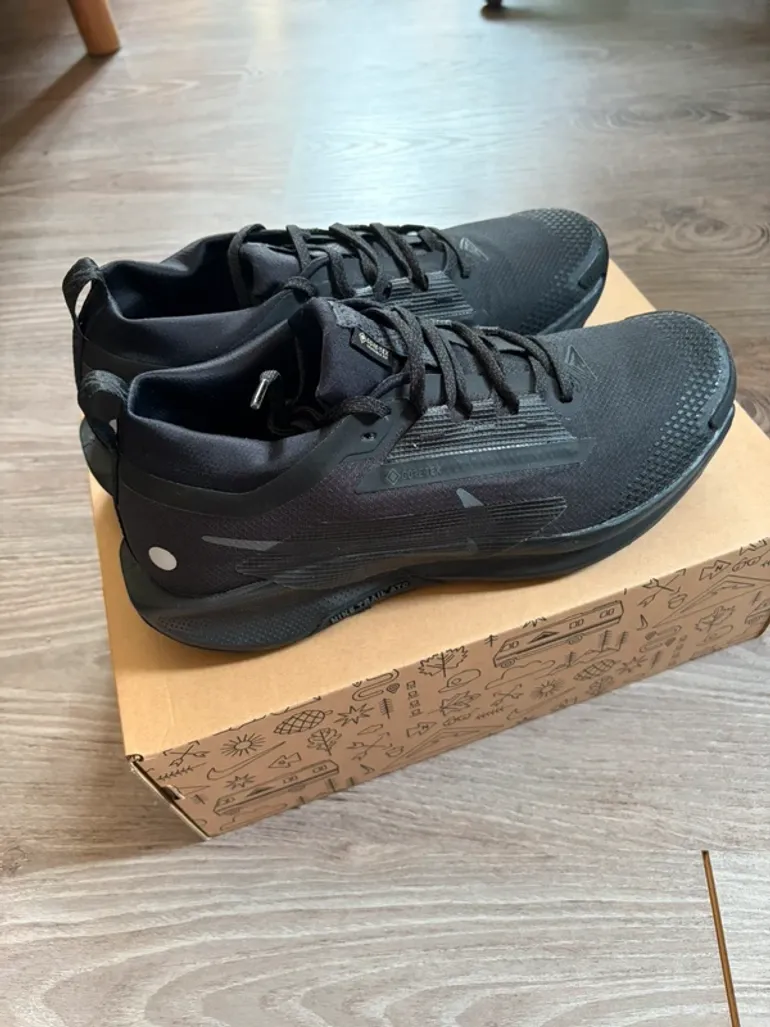 Used Pegasus Trail 5 Gore-Tex bike — image 9 of 12