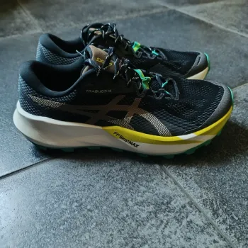 Used Asics Trabuco 14 bike