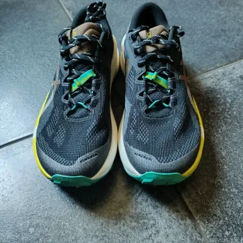 Used Asics Trabuco 14 bike — image 3 of 7