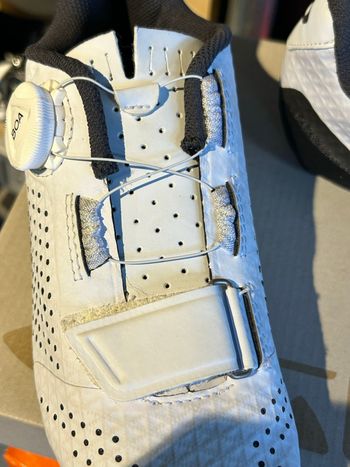 Used Giro Cadet Women’s White 36 bike — image 9 of 9