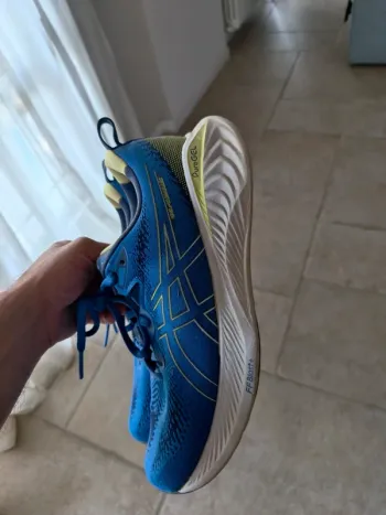 Used Asics Gel-Cumulus 25 bike
