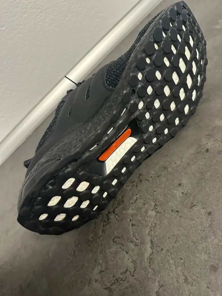 Used Continental UltraBoost 4 bike — image 5 of 5
