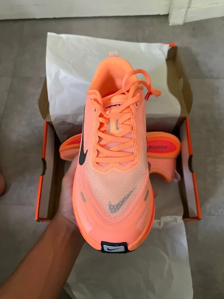 Used Nike Vomero Plus bike — image 3 of 7