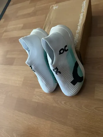 Brugt On Running On Shoes size 43 bike — billede 2 af 4