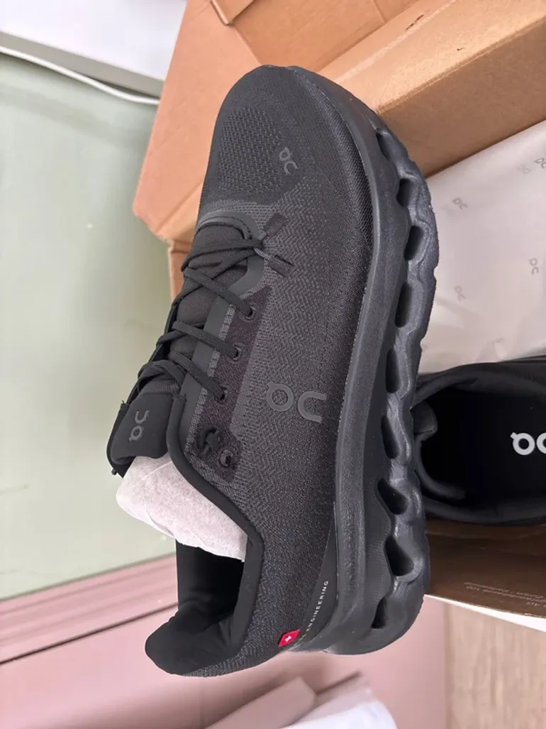 Used On Running Shoes bike — image 6 of 6