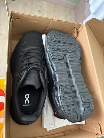 Used On Running Shoes bike — image 4 of 6