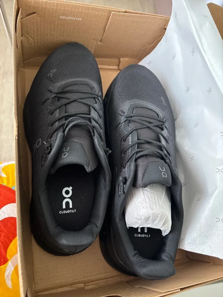 Used On Running Shoes bike — image 3 of 6