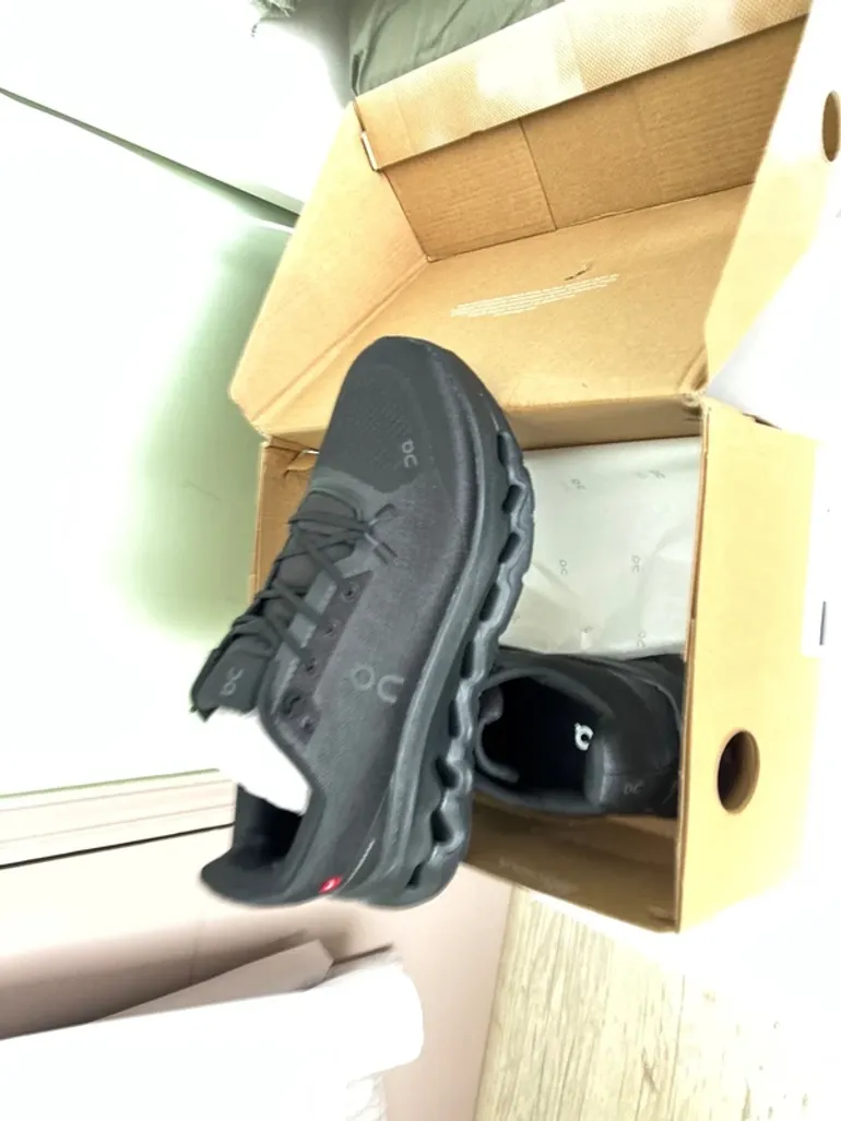 Used On Running Shoes bike — image 5 of 6
