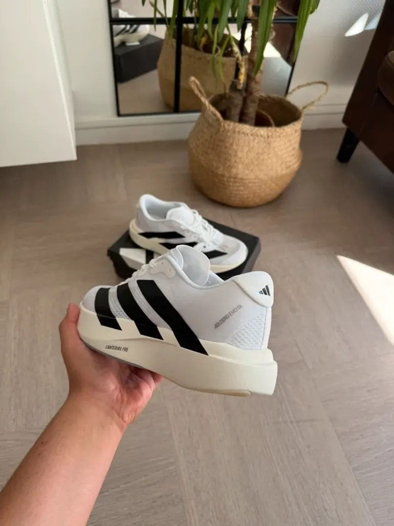 Brugt Adidas Adizero Evo Sl bike — billede 3 af 4