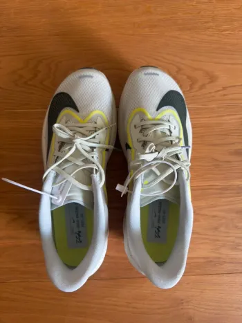 Used Nike Zoom Fly 6 bike — image 2 of 3