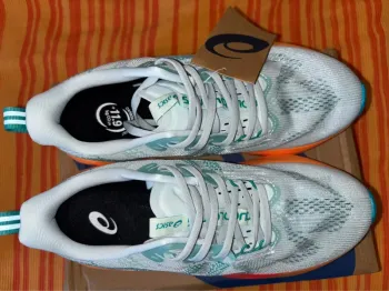 Used Asics Novablast 5 bike — image 3 of 10