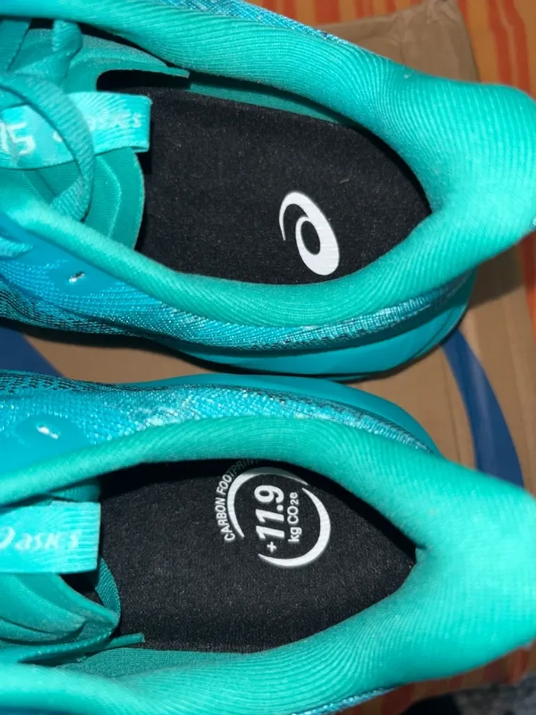 Used Asics Novablast 5 bike — image 9 of 9