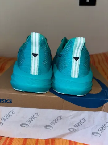 Used Asics Novablast 5 bike — image 5 of 9