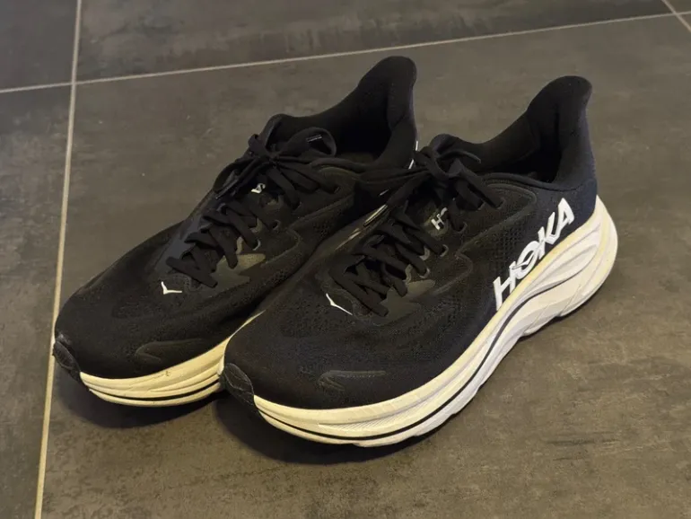 Used Hoka Clifton 10 bike — image 1 of 4