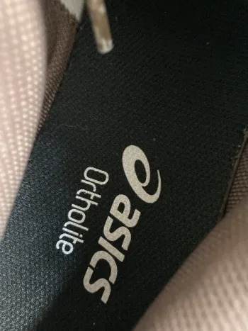 Used Asics Running Trail Shoes bike — image 9 of 10