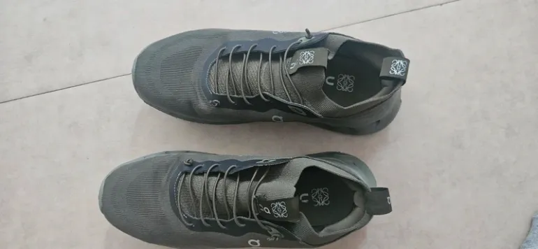 Used On Running On x Loewe bike — image 2 of 4