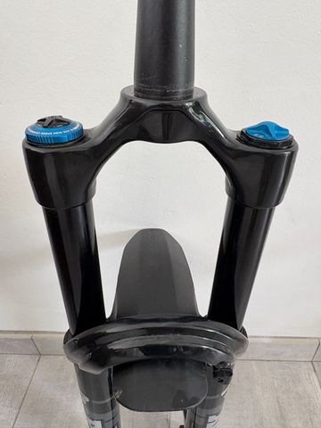 Brugt Fox Racing 38 Suspension Fork 2025 bike — billede 3 af 8